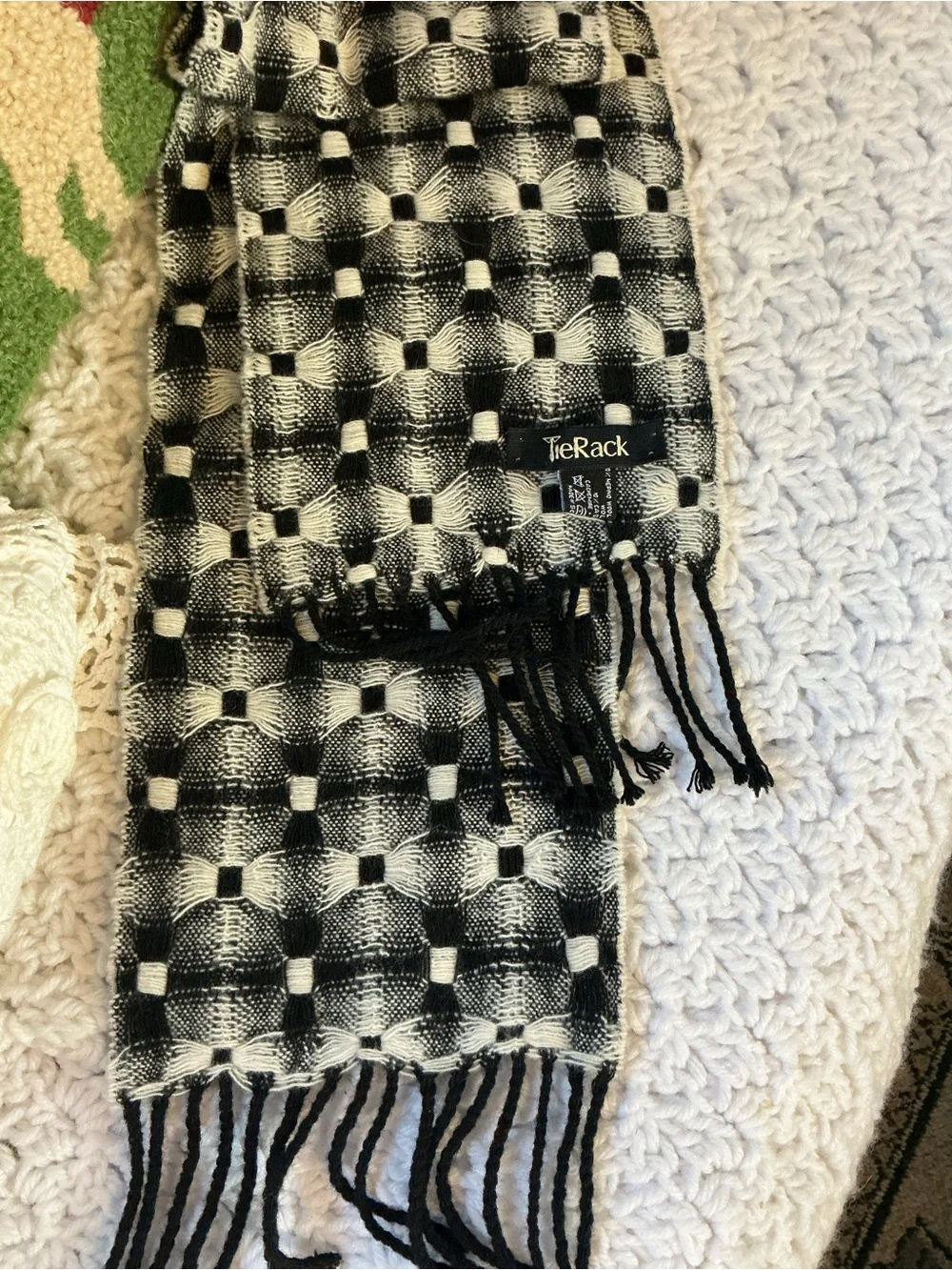 Black & White Unisex Wool Cashmere Scarf-Tie Rack